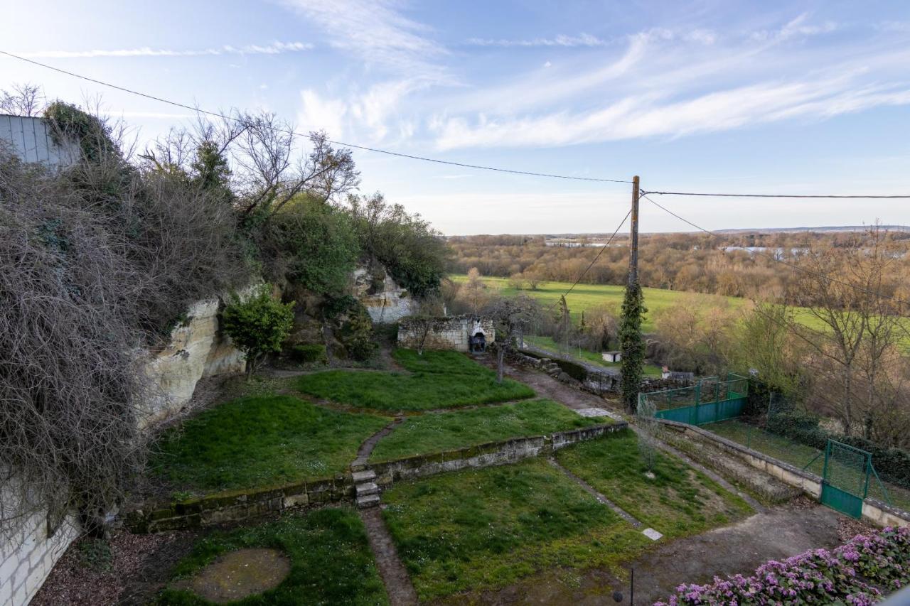 Maison chaleureuse-Grand jardin-Proche Saumur Parnay Exterior foto